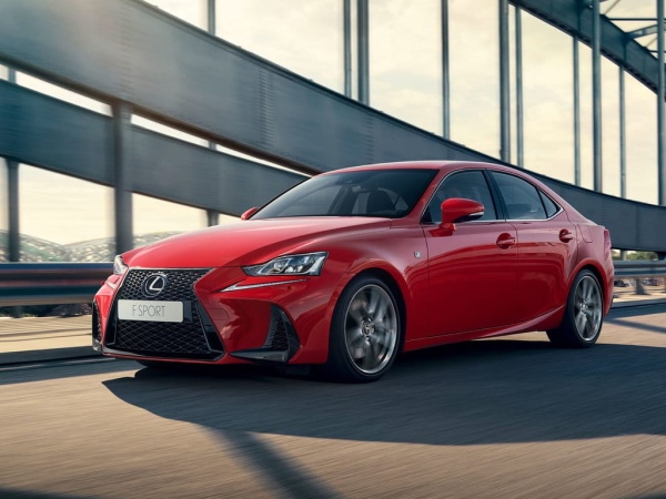 Lexus IS